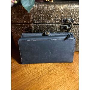 Case Me All Leather Black Wallet Organizer